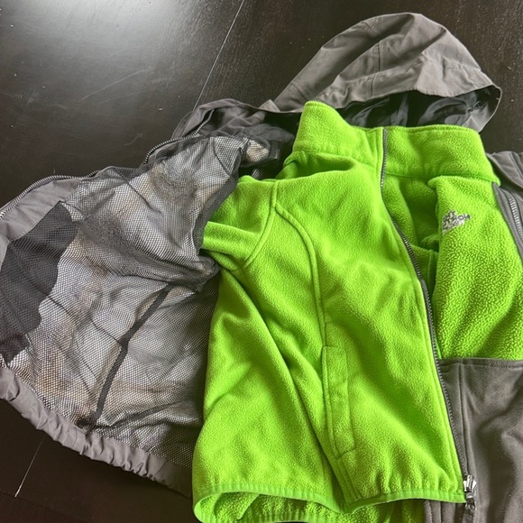 The North Face Kids 2 in 1 Hyvent Jacket - Picture 6 of 10